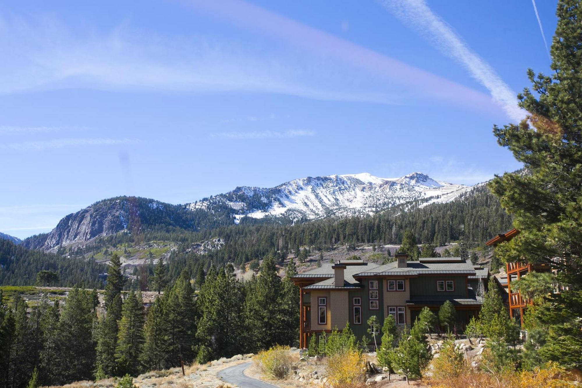 Aspen Creek by 101 Great Escapes